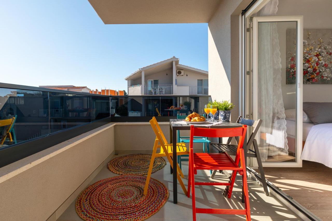Sunny Island Apartment Traù Esterno foto