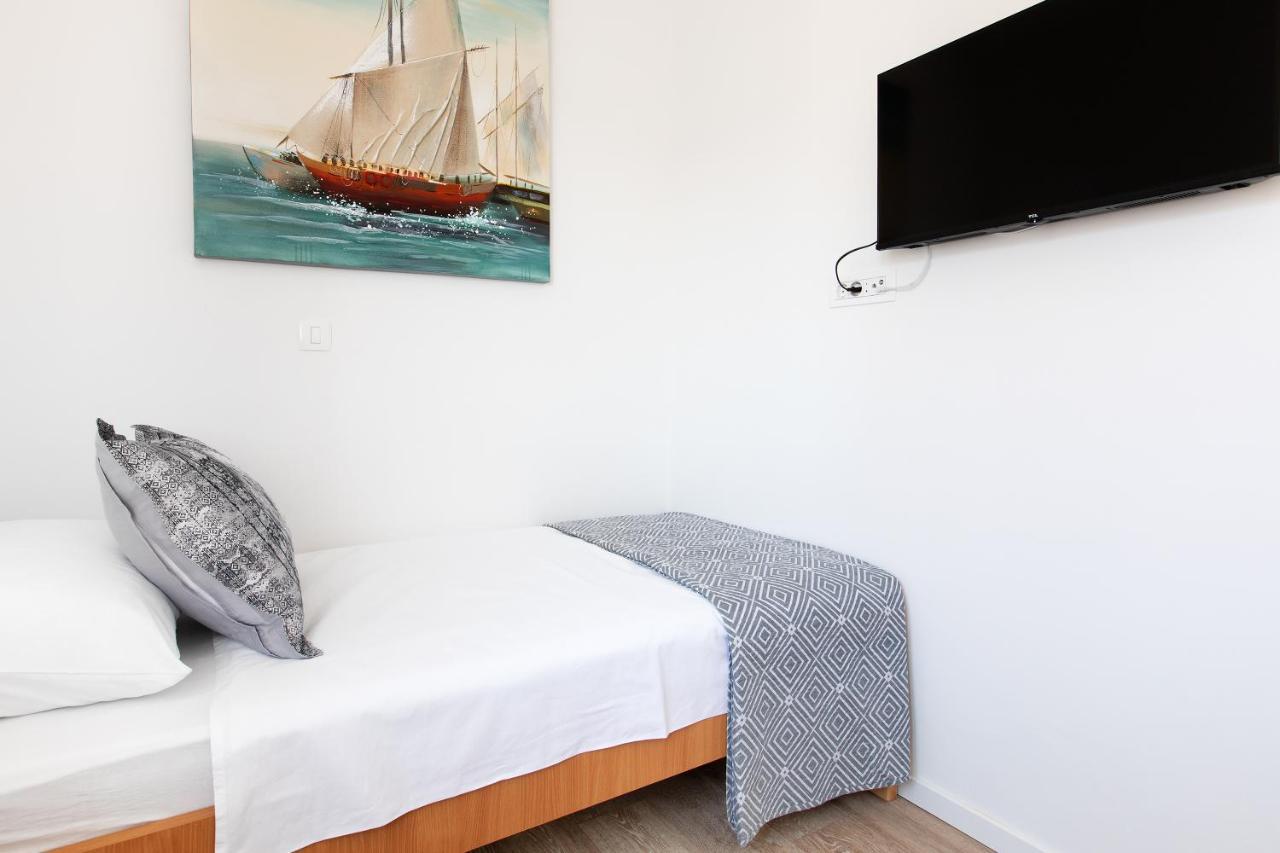 Sunny Island Apartment Traù Esterno foto